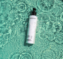 Load image into Gallery viewer, Gentle Peeling Cleanser 2 in 1